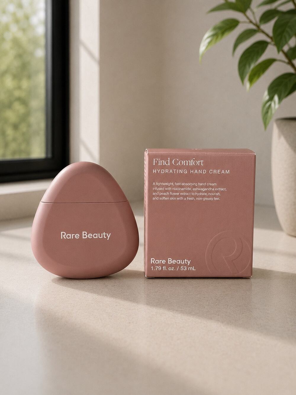 $18 New Rare Beauty Find Comfort Hydrating Hand Cream Niacinamide Shea Butter